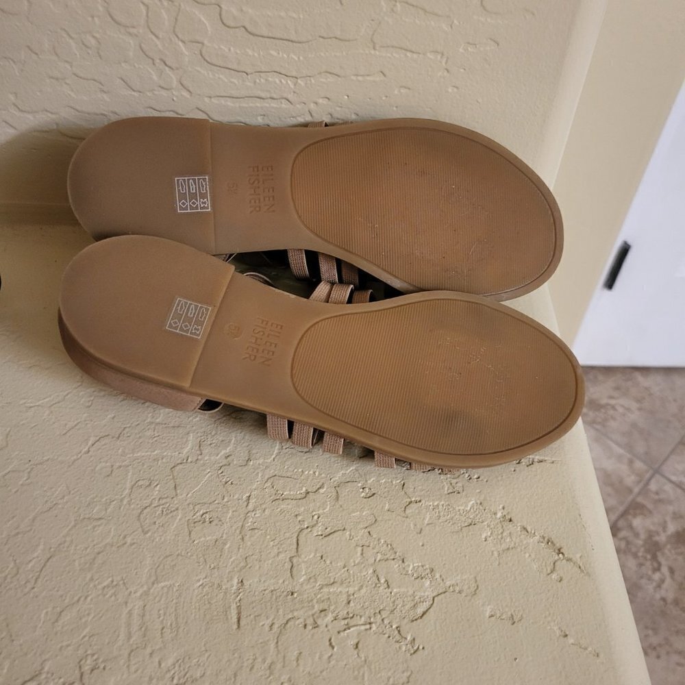 Eileen Fisher Sandals Rato Honey Tumbled Leather Flats Size 5.5 NWOB - Picture 6 of 8